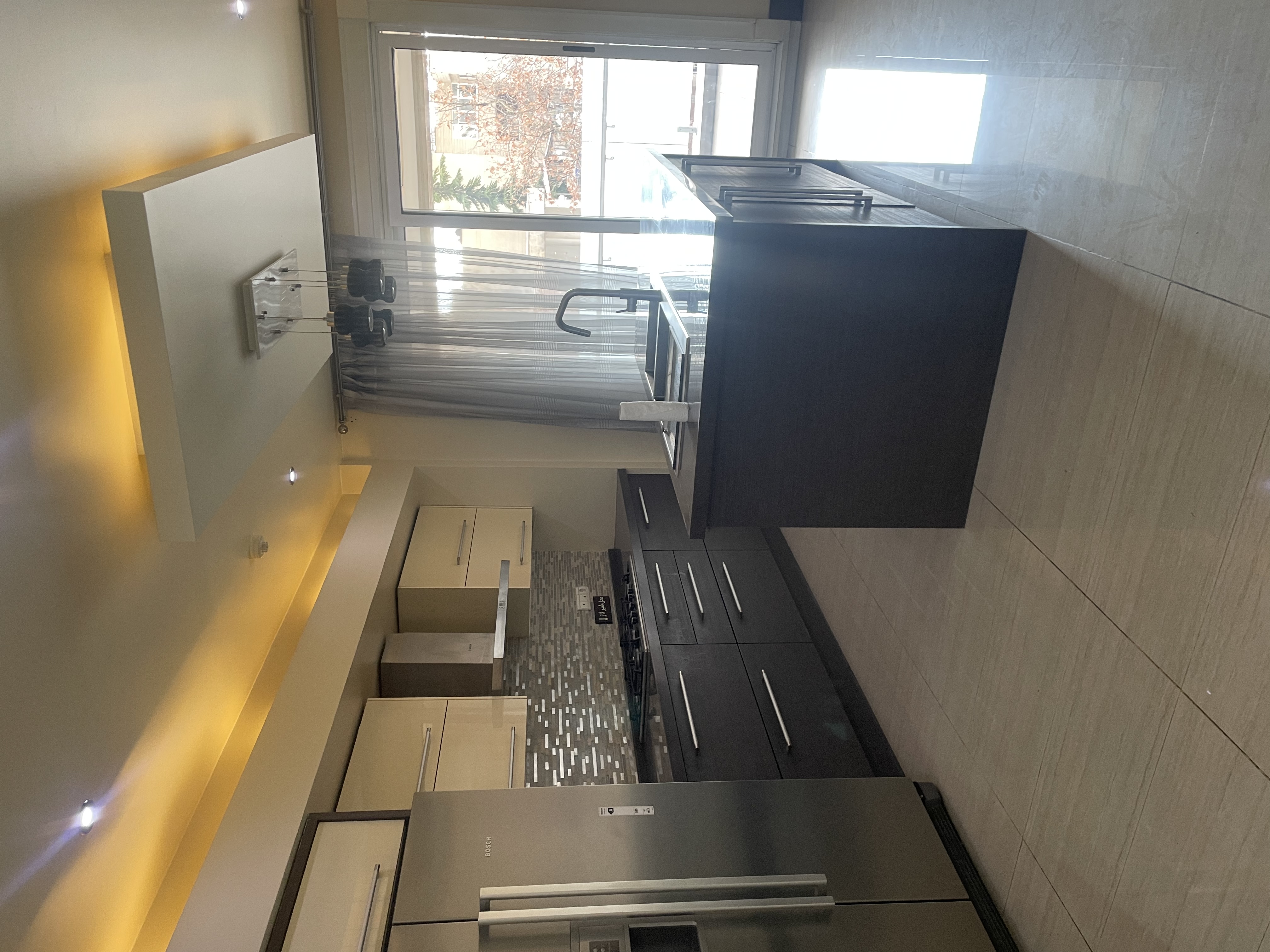 فروش آپارتمان 170متر کارمانیه مناسب سرمایه گذاری