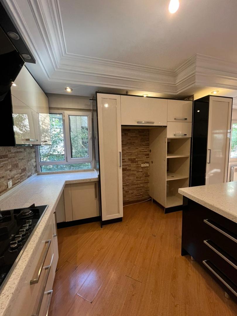 فروش آپارتمان 175 متر اقدسیه