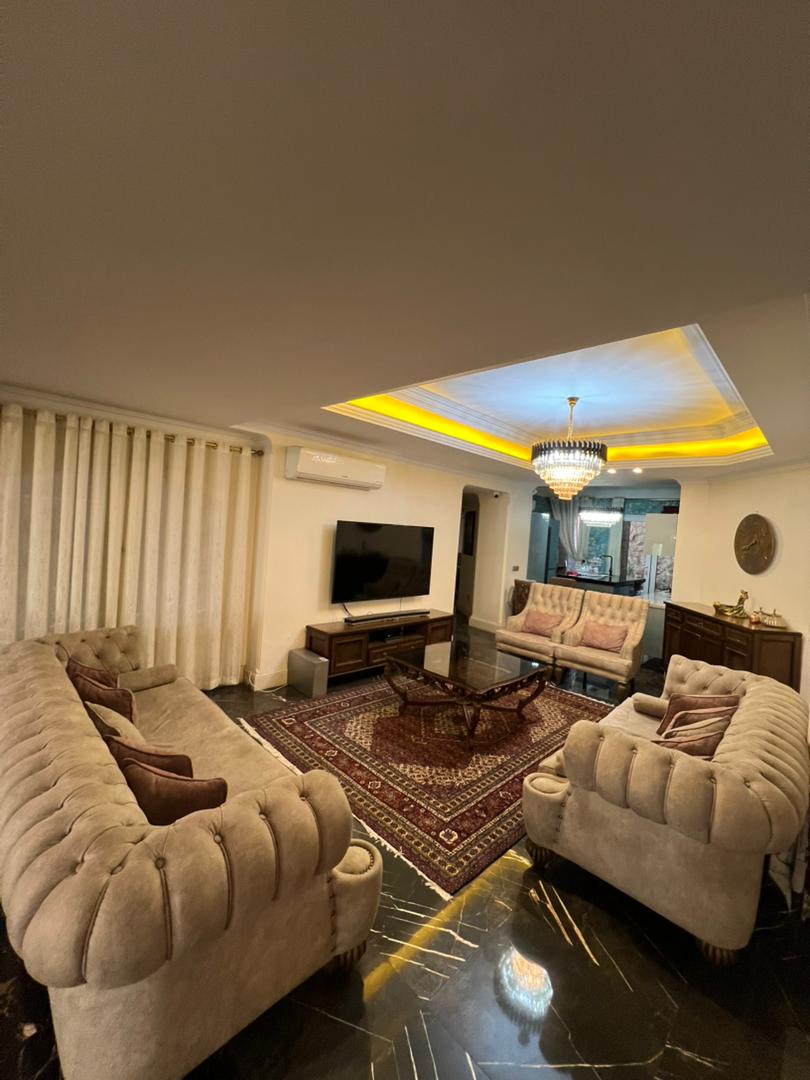 اجاره آپارتمان 210 متر نیاوران  ویودار