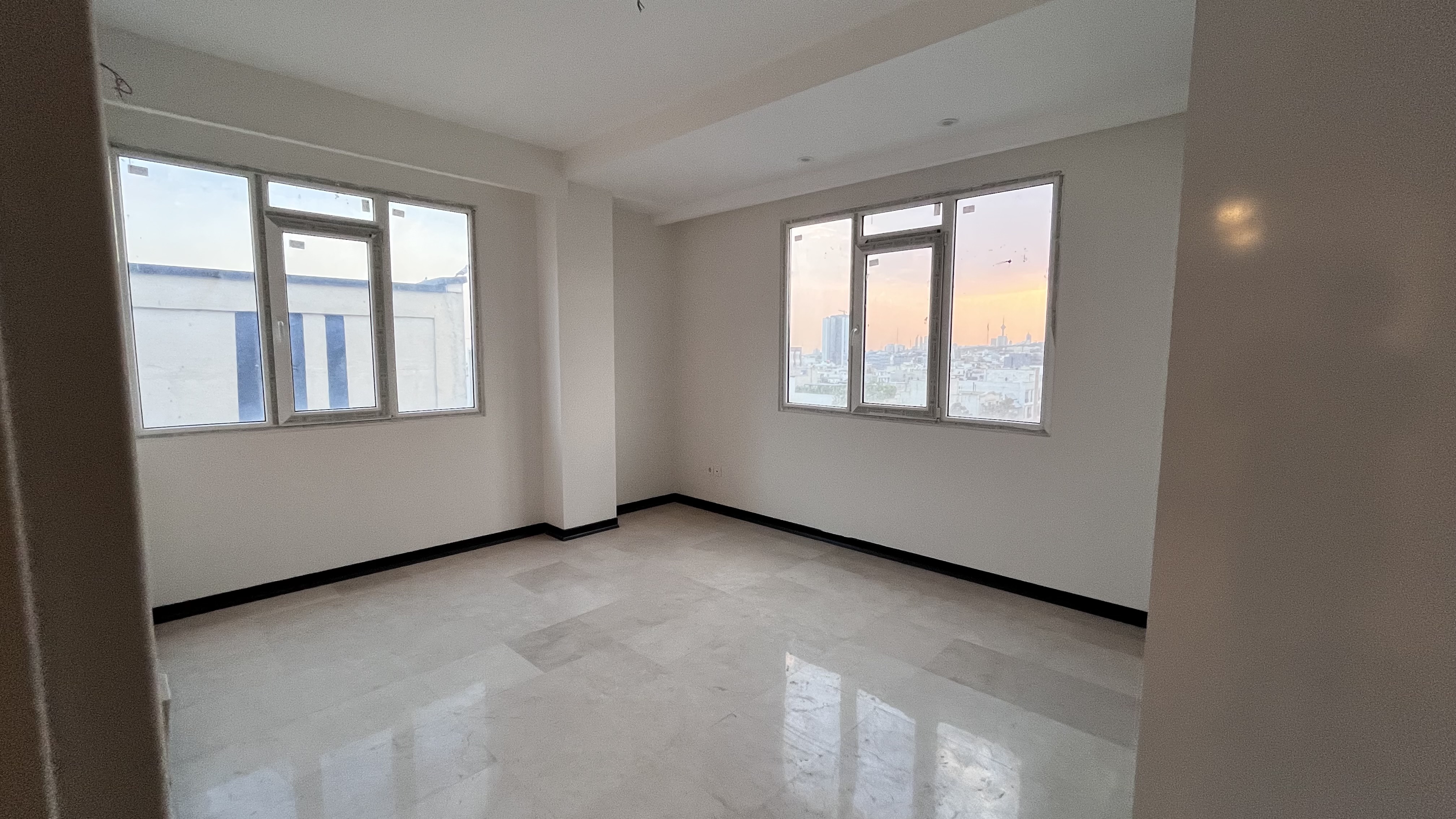 اجاره آپارتمان 150متر پاسداران 2خواب مستر