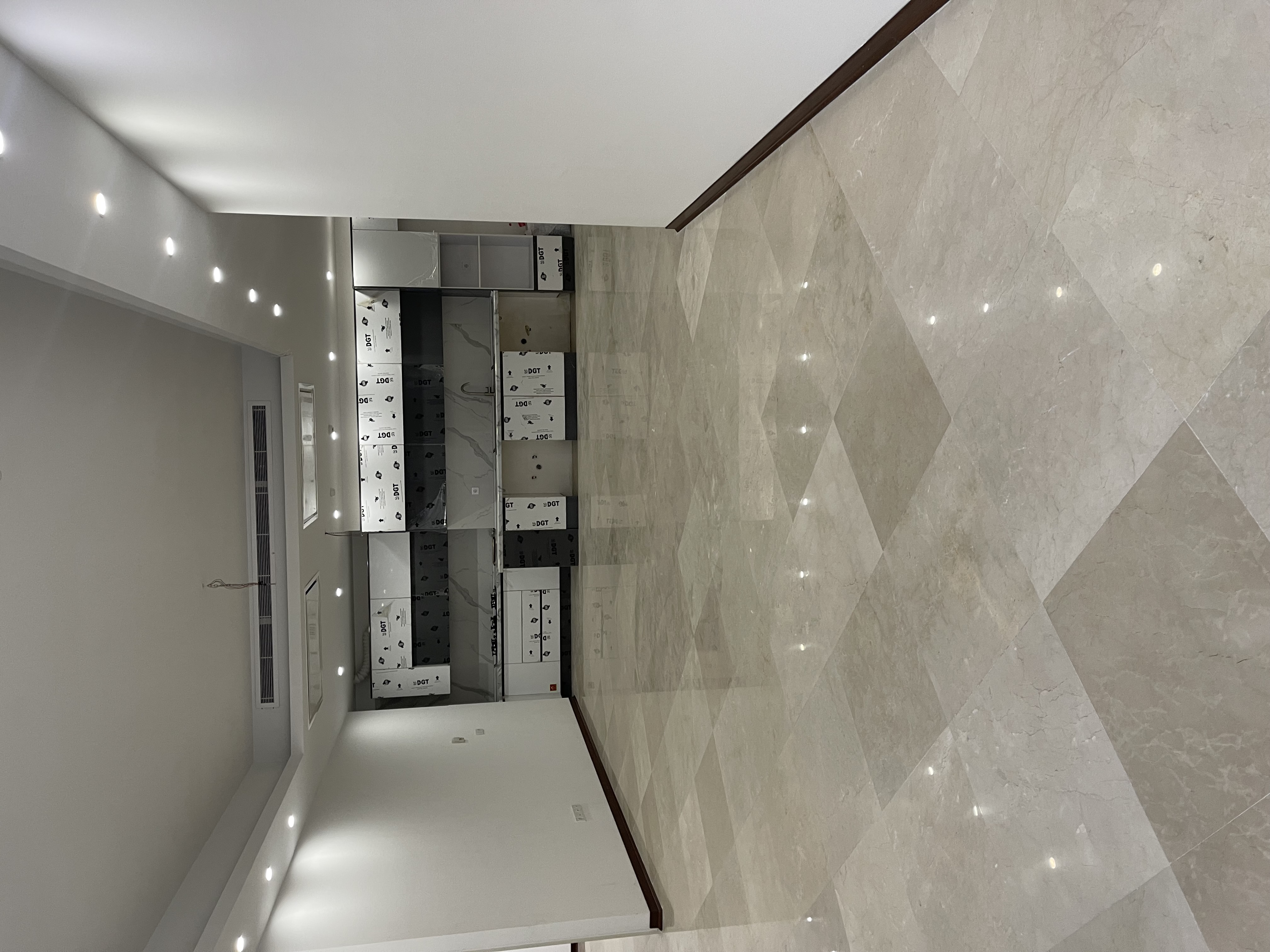 اجاره آپارتمان 125متر اقدسیه 2پارکینگ