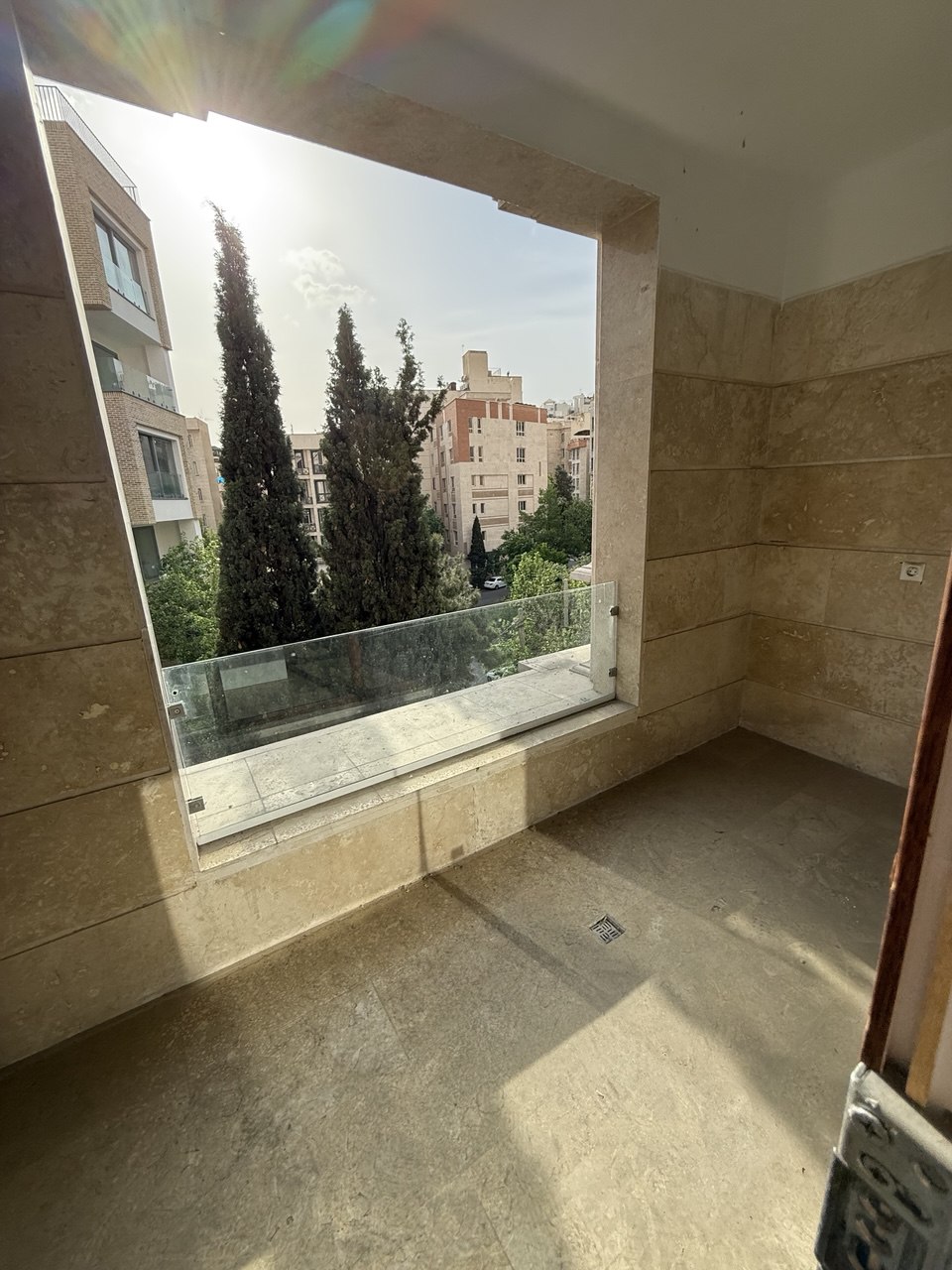اجاره آپارتمان 210 متر نیاوران