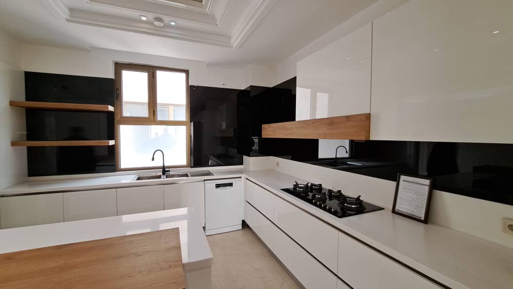 فروش اپارتمان 270متری چهار خواب تاپ لوکیشن