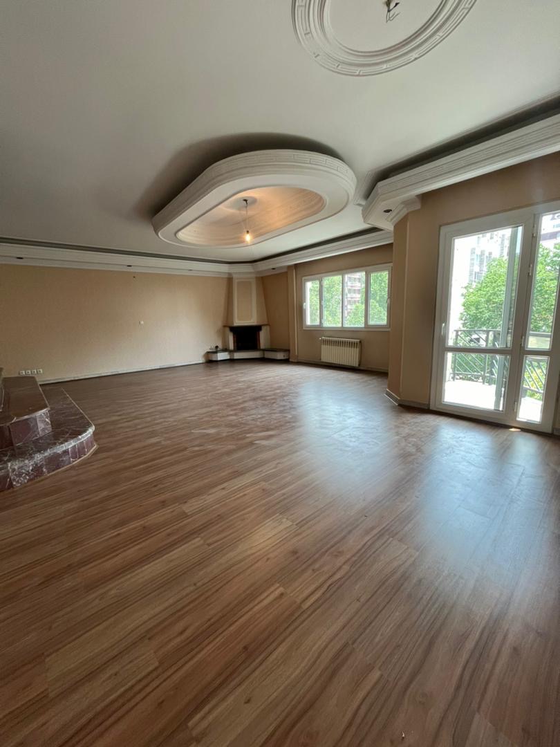 فروش آپارتمان 180 متر بوکان