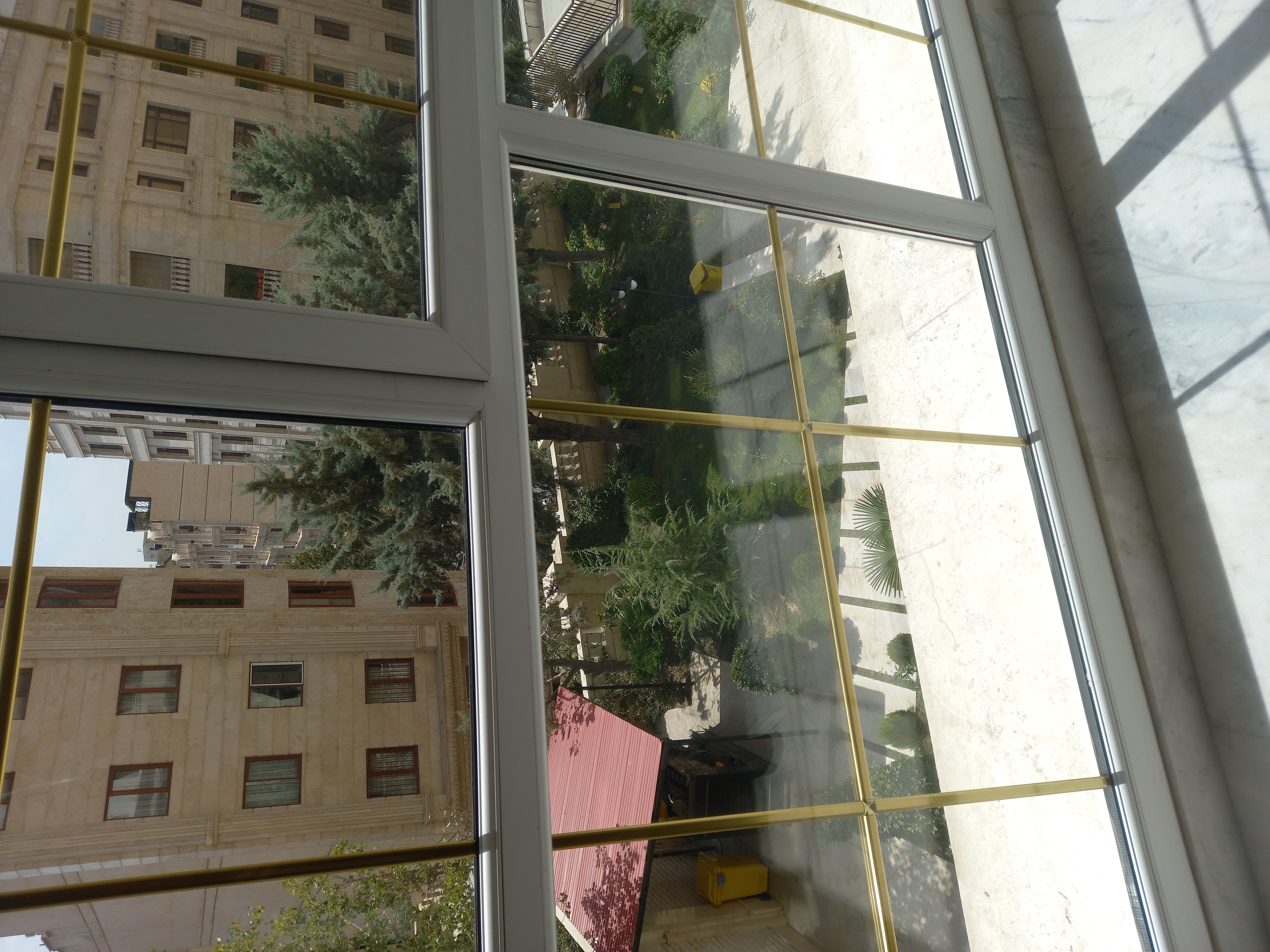 فروش آپارتمان 380متر نیاوران جمشیدیه ارتفاع 1800 آب و هوای عالی