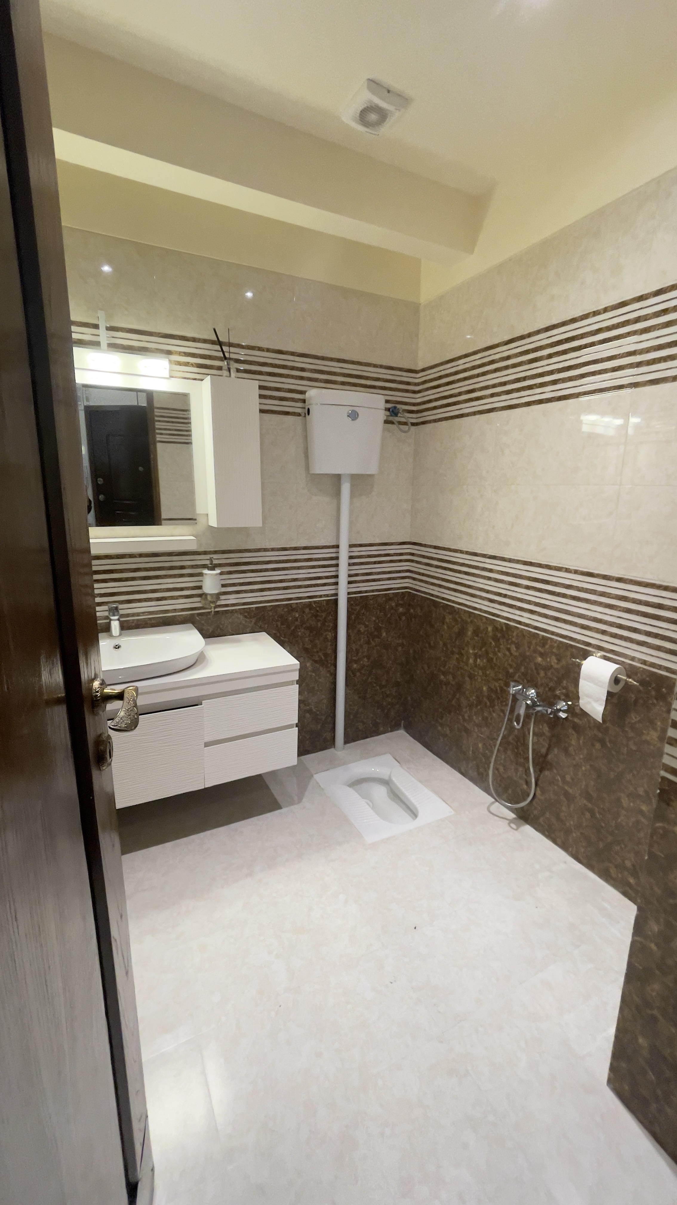 اجاره آپارتمان 125 متری در دروس