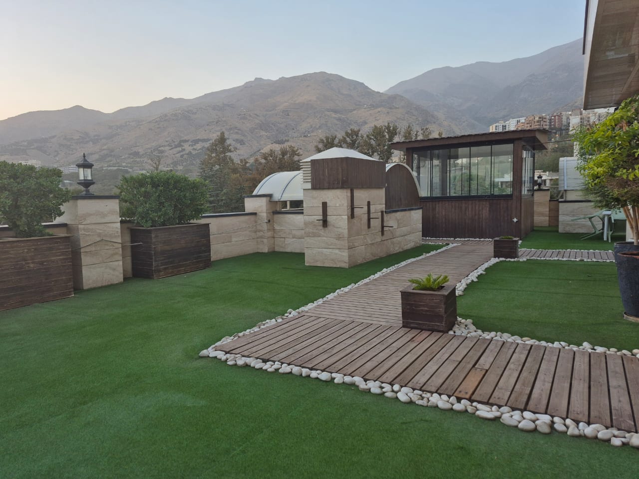 اجاره اپارتمان 230متر دربند پلان تفکیکی فول مشاعات