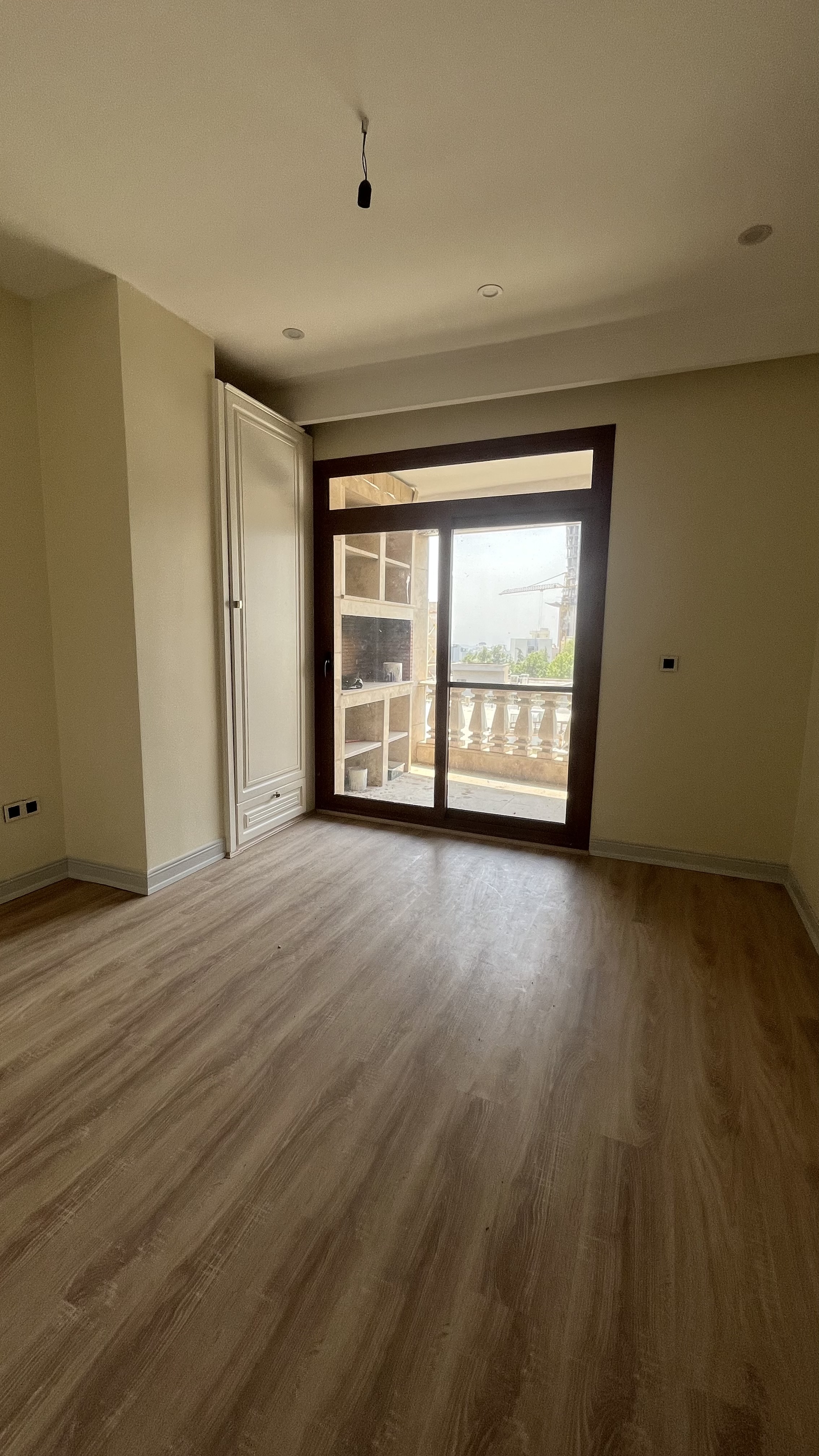 فروش آپارتمان 145 متر گلسنگ 3خواب