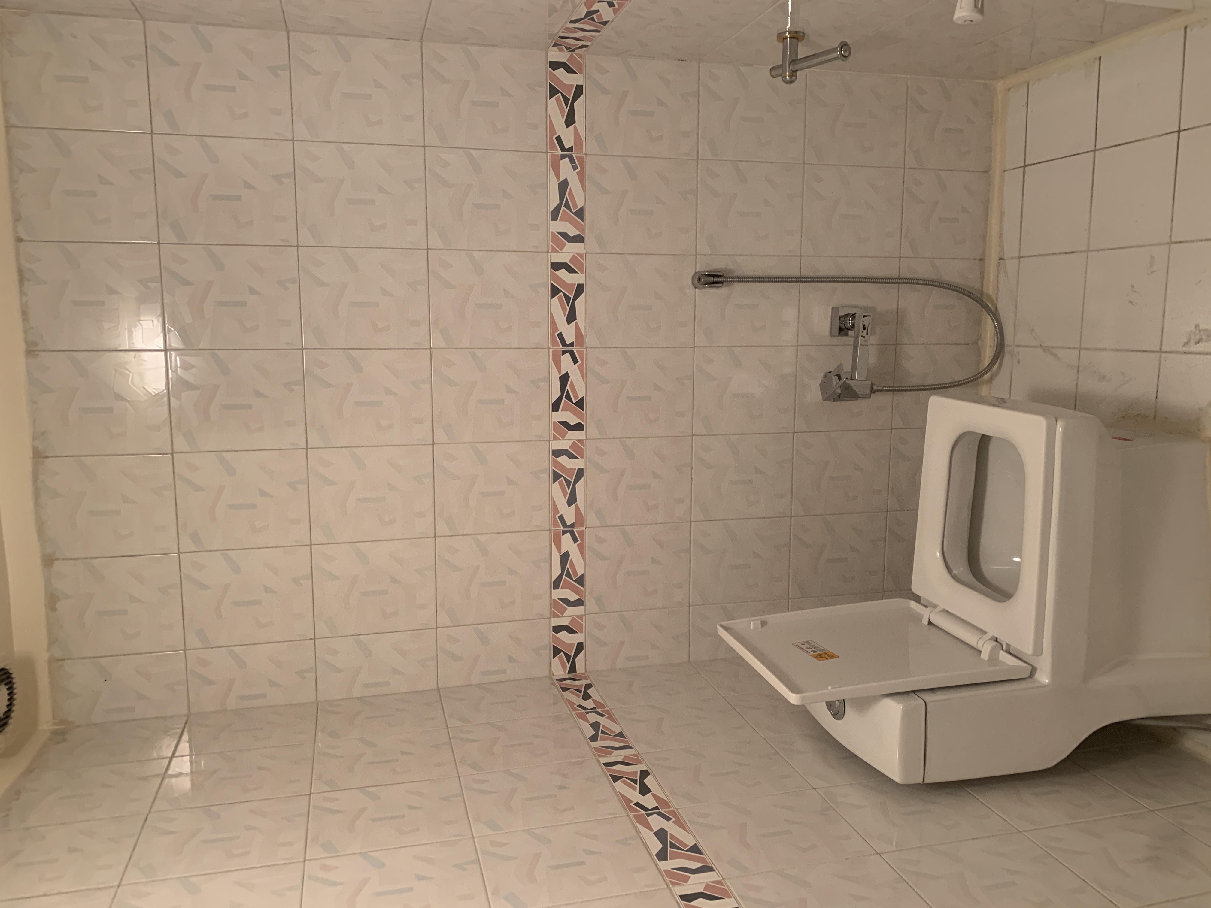 اجاره آپارتمان 230 متر نیاوران تاپ لوکیشن
