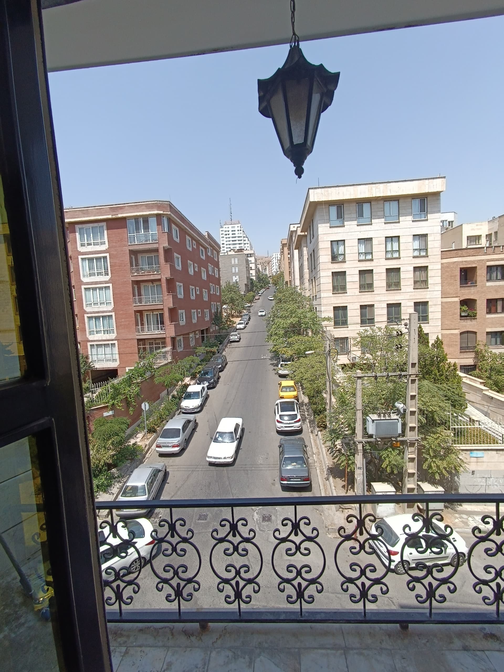 فروش آپارتمان 85متر ازگل 2خواب