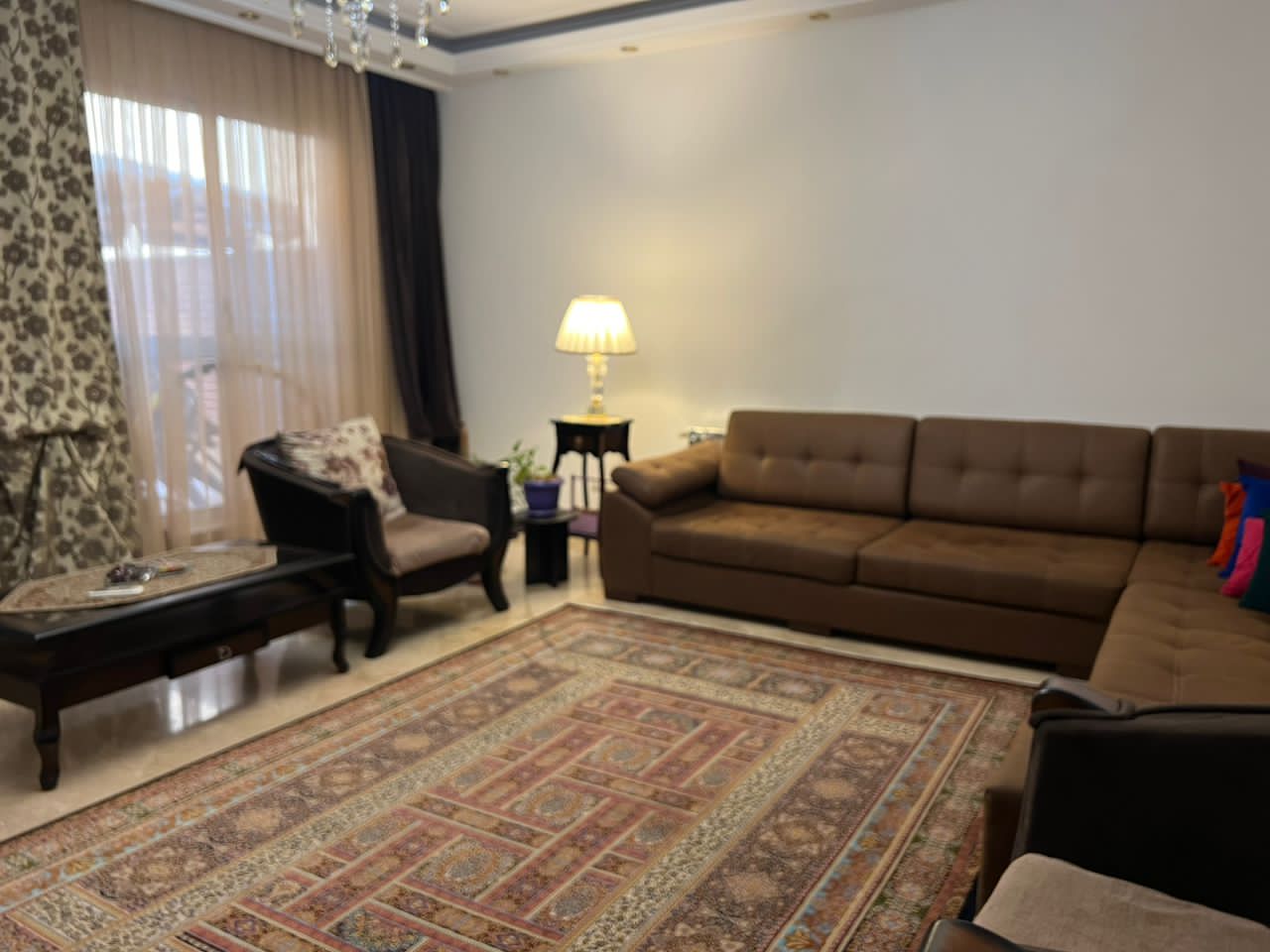 فروش آپارتمان 60 متر بلوار اوشان 1 خواب 12 متر پاسیو