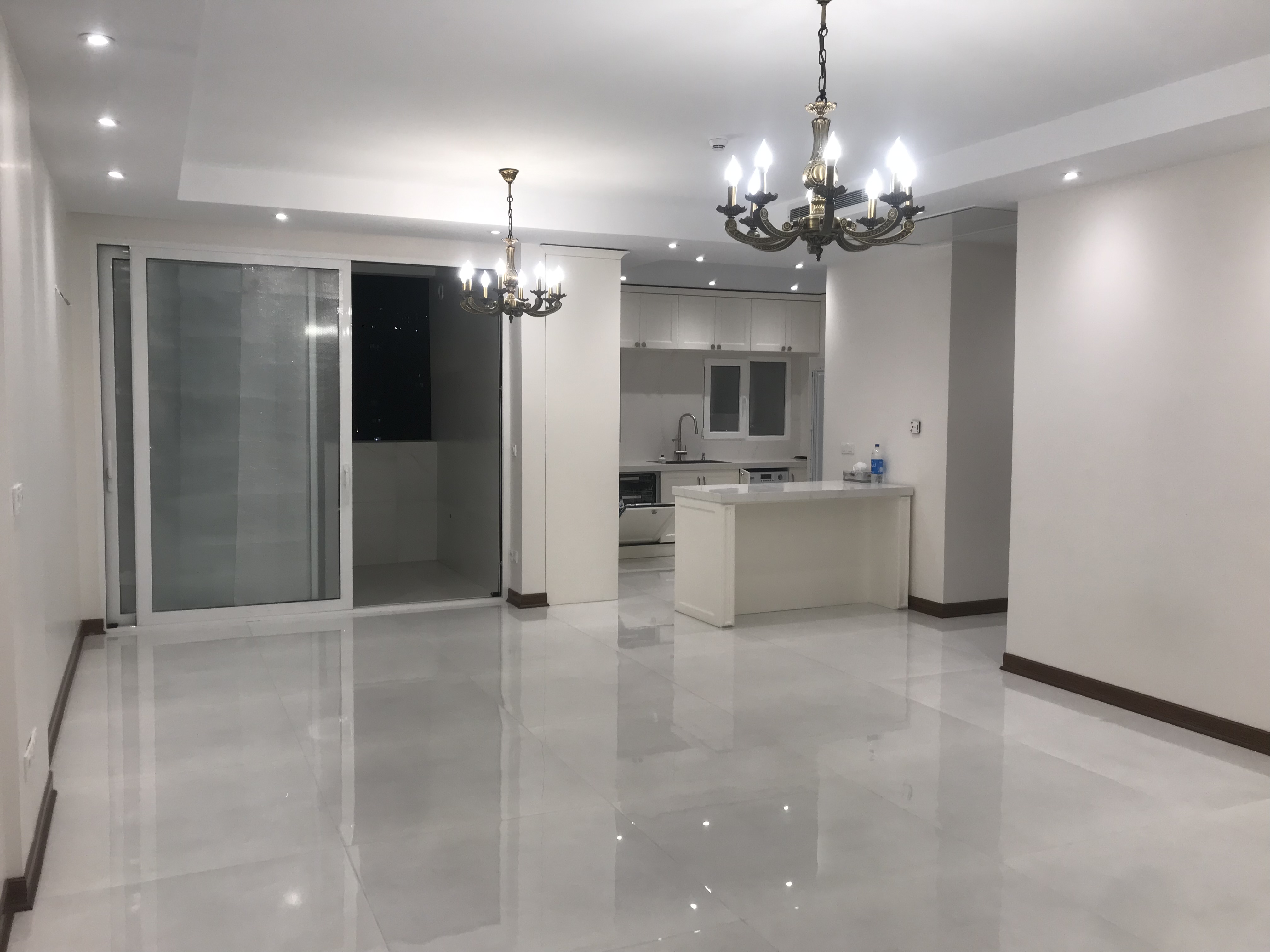 فروش آپارتمان 150 متر سوهانک نوساز فول مشاعات ویو کوهستان