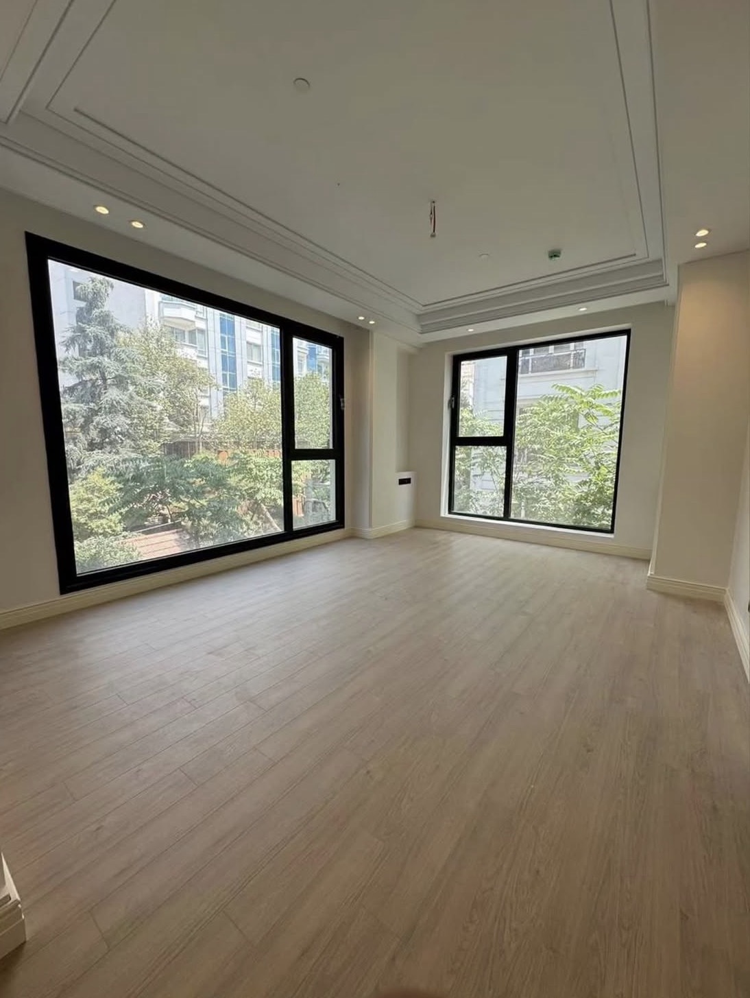 اجاره آپارتمان 230متر کامرانیه 3مستر فول‌مشاعات