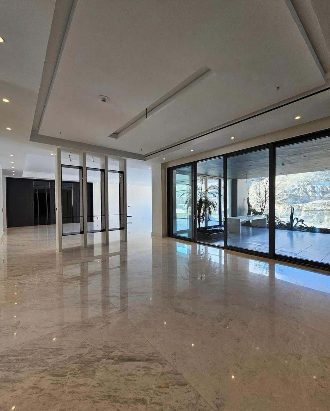 فروش آپارتمان 230 متر دولت جهانتاب خوش نقشه