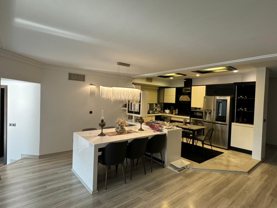 فروش آپارتمان 236متر کامرانیه