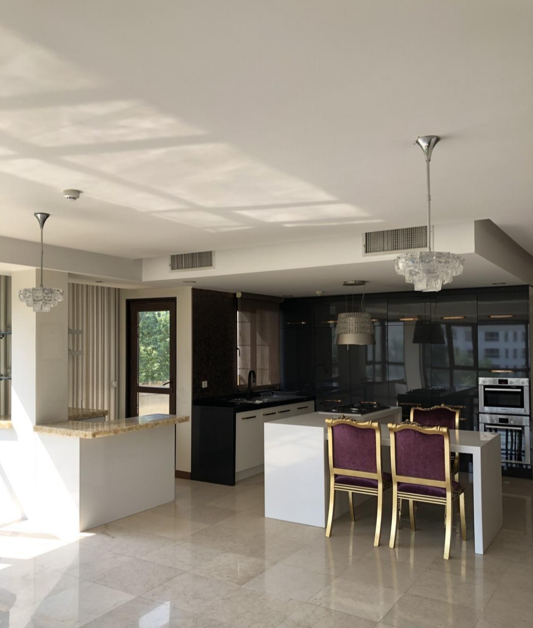 اجاره آپارتمان 200 متر نیاوران