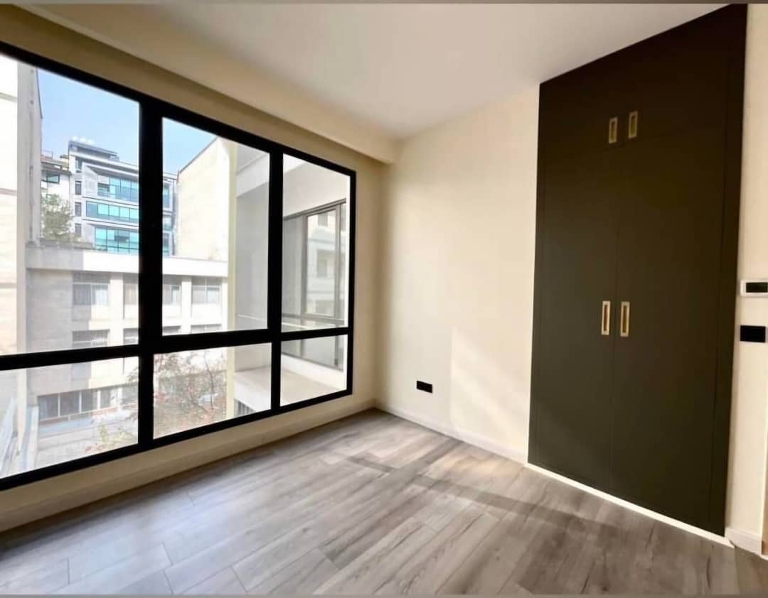 اجاره آپارتمان 330متر فرشته ویو کل شهر فول مشاعات