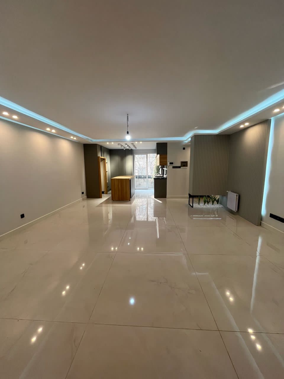 فروش آپارتمان 97 متر دولت دو جهت نور