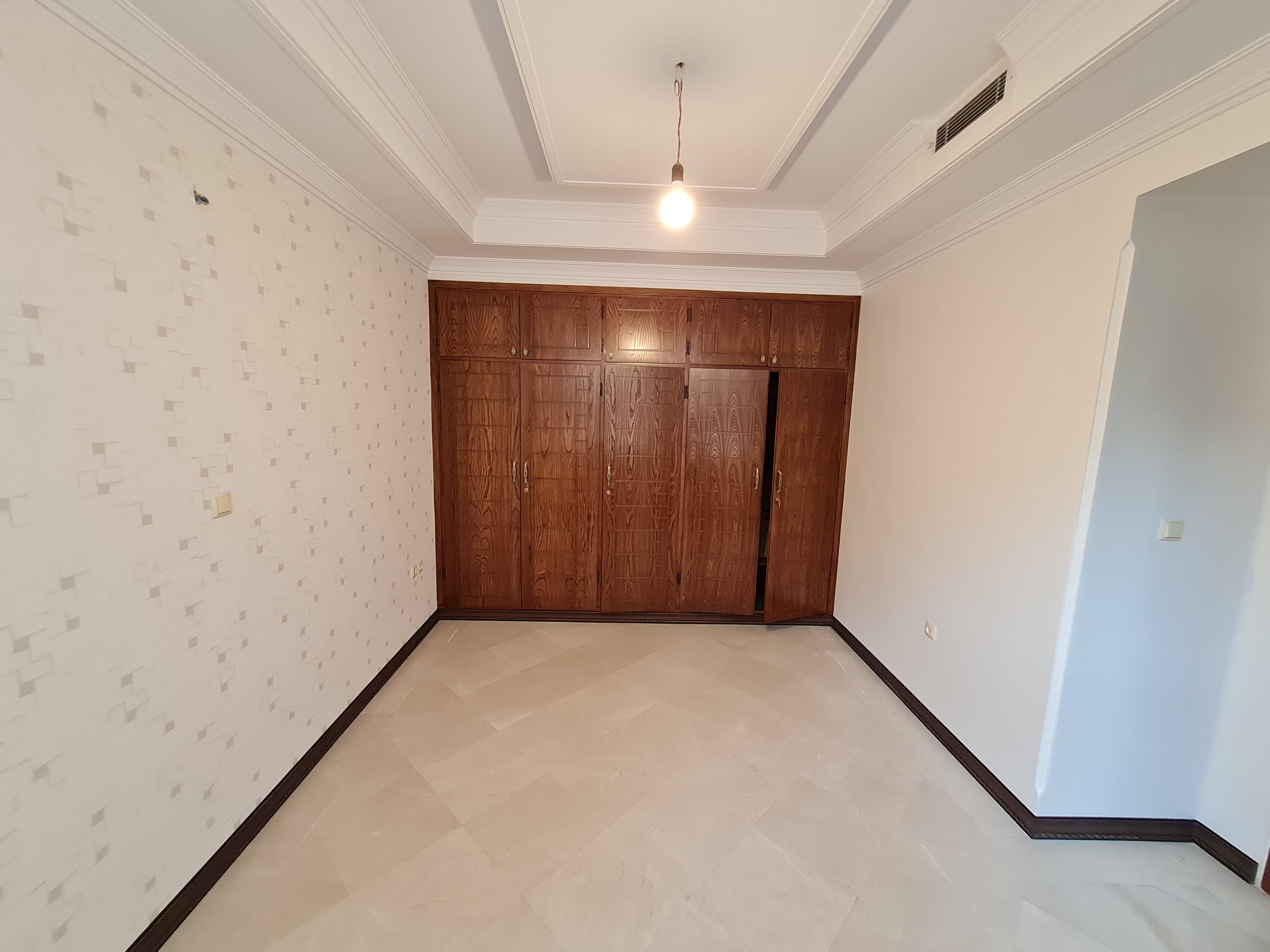 فروش آپارتمان مدرن 112 متر پاسداران