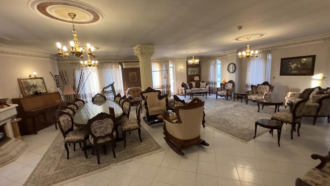 فروش آپارتمان 205متر نیاوران سه جهت نور و ویو ابدی