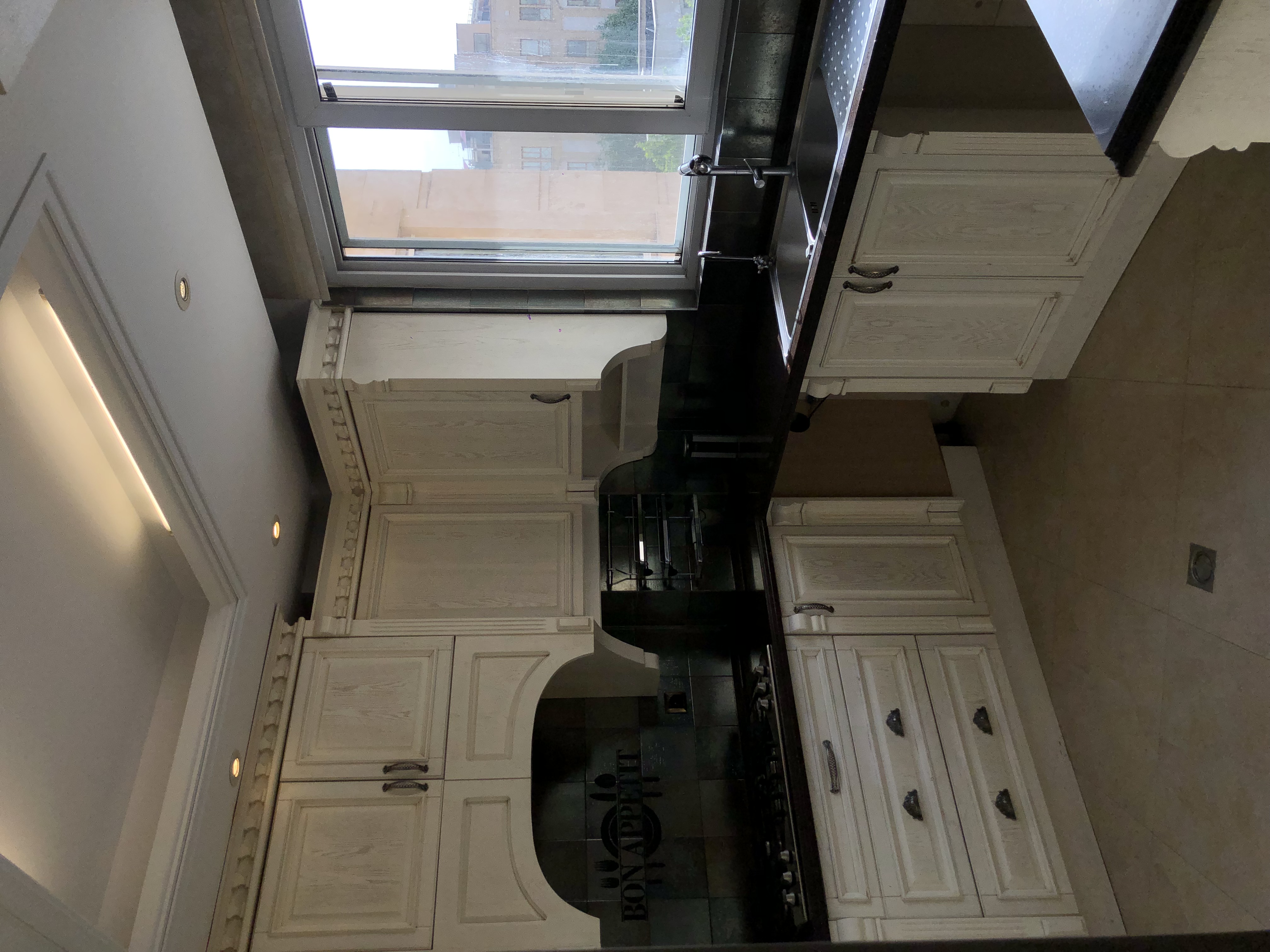 فروش آپارتمان 110 متر شمال کاخ نیاوران خوش نقشه