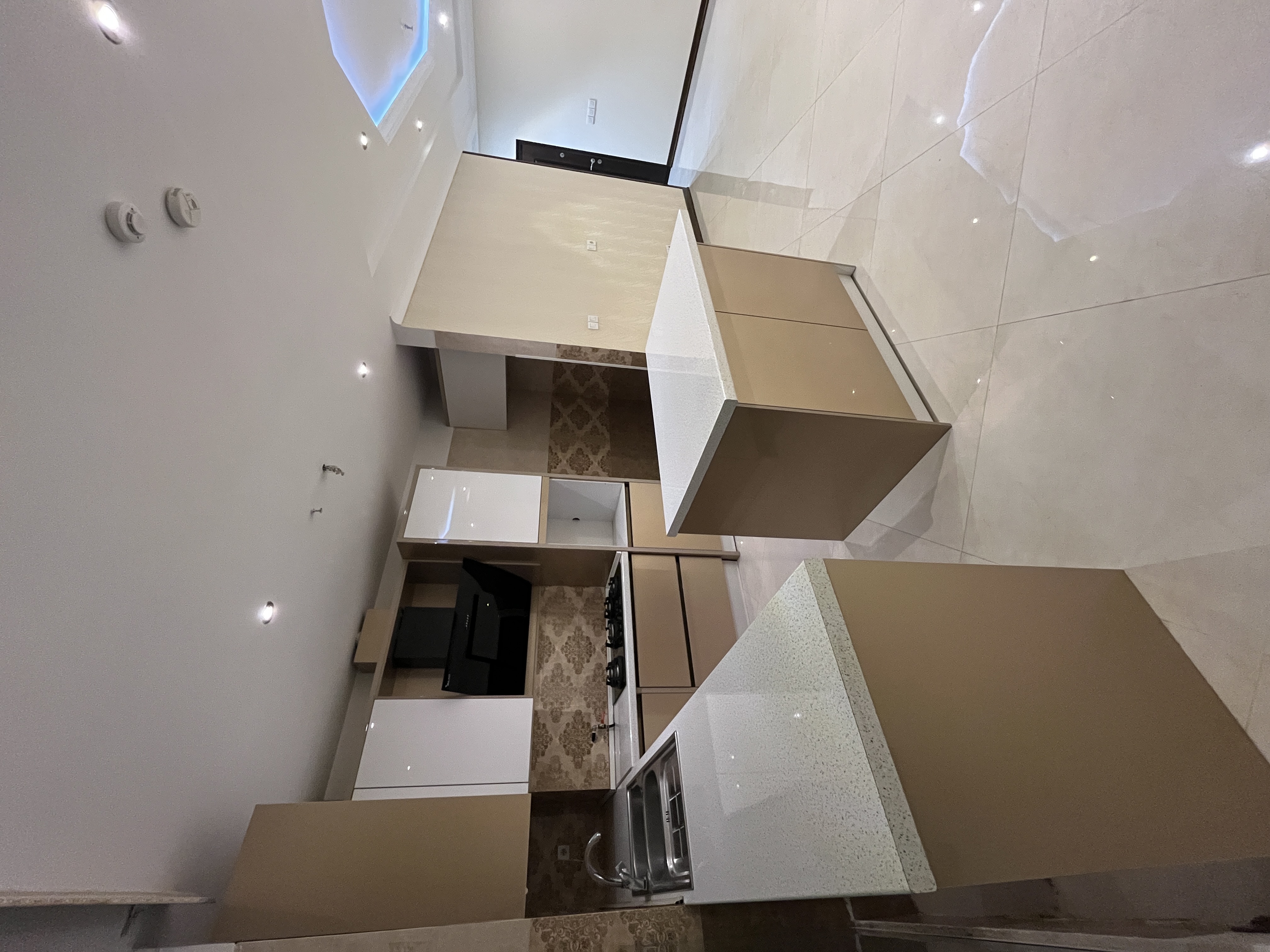 اجاره آپارتمان 100 متر کامرانیه