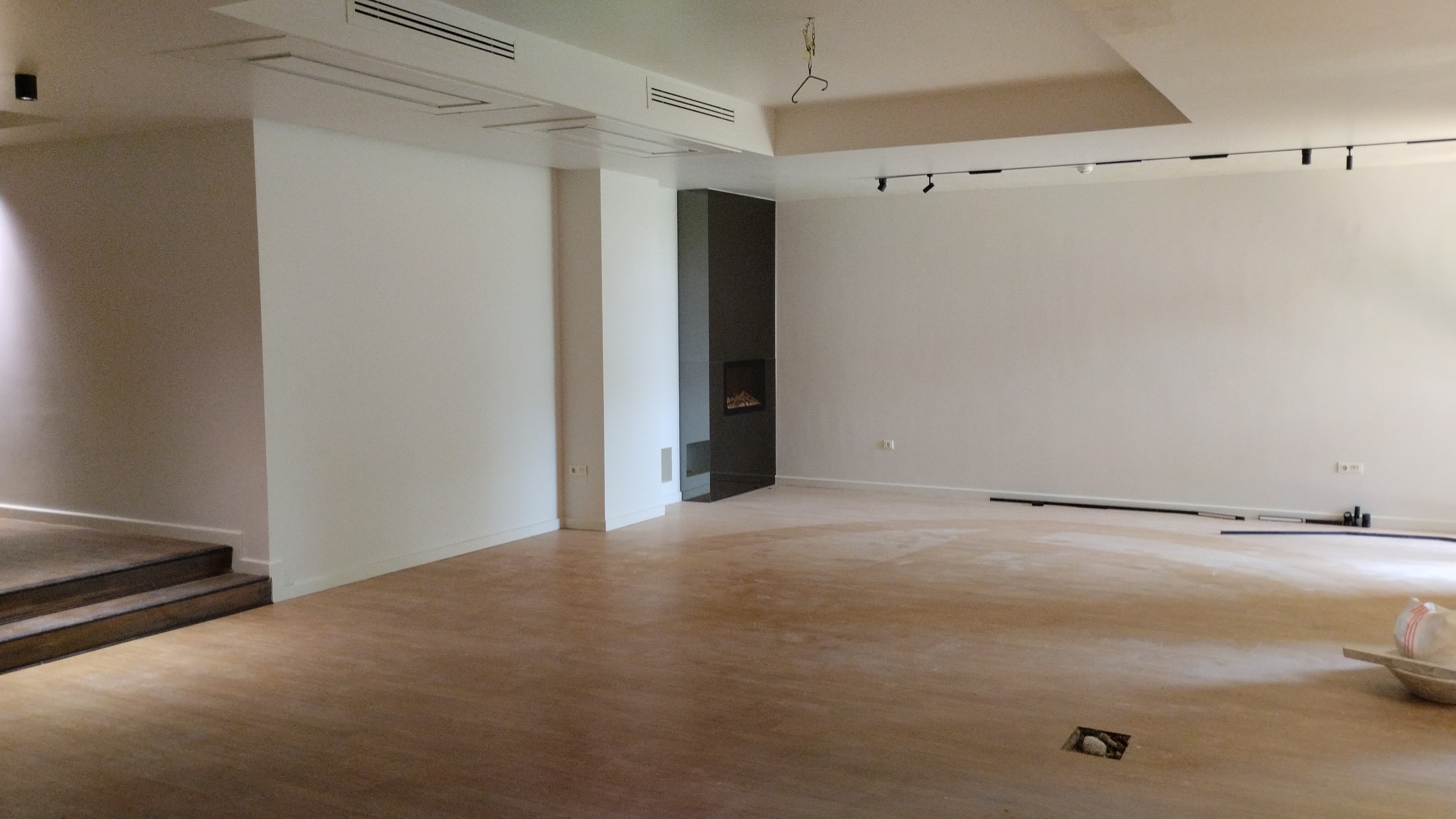 فروش آپارتمان 230 متر گلسنگ 3 خواب فول امکانات