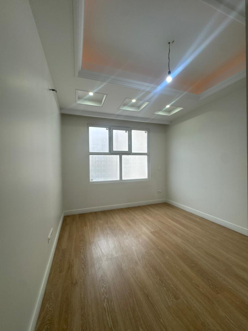 فروش آپارتمان 200 متر فرمانیه 3 خواب