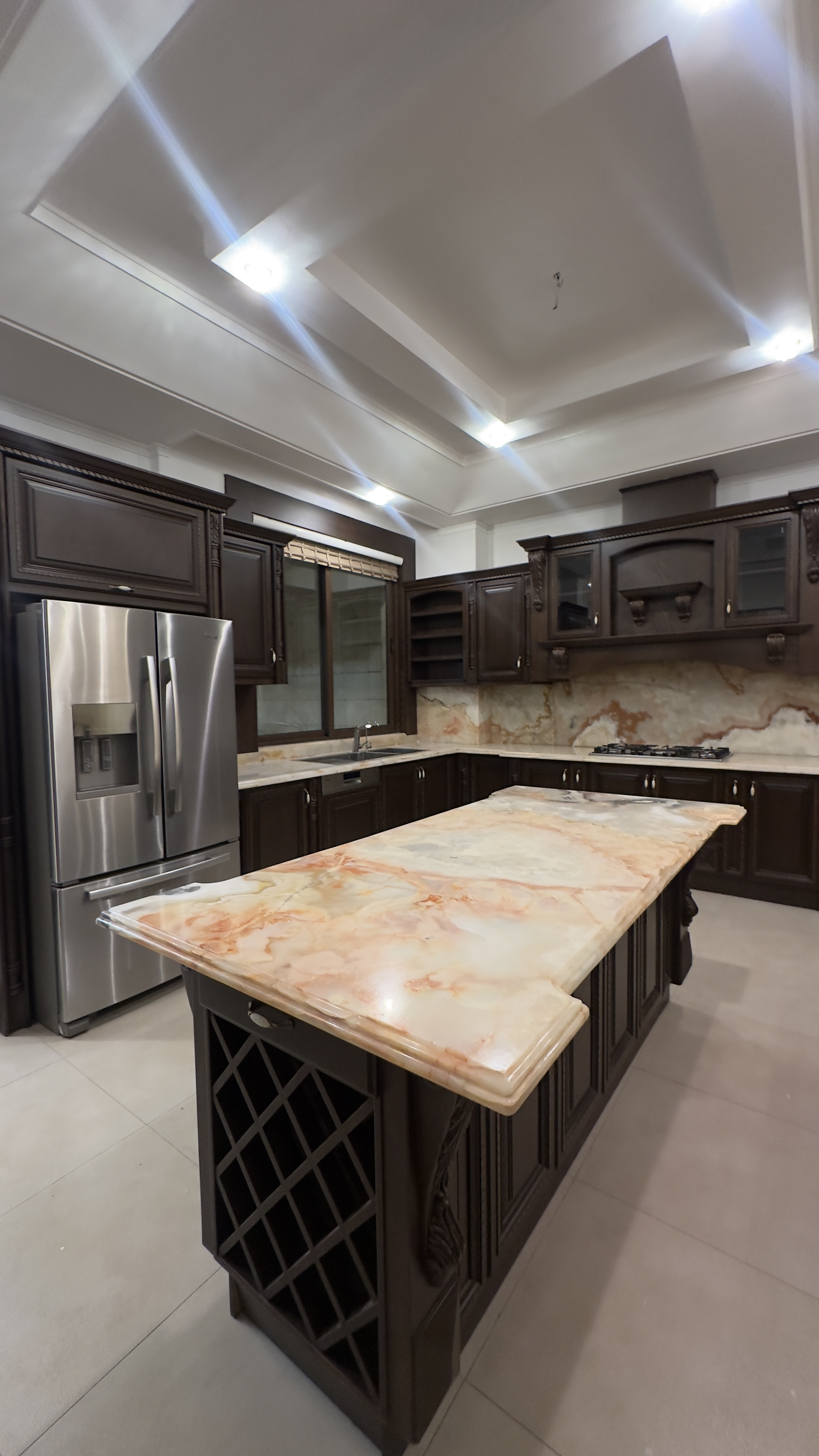 اجاره آپارتمان 350متر نیاوران