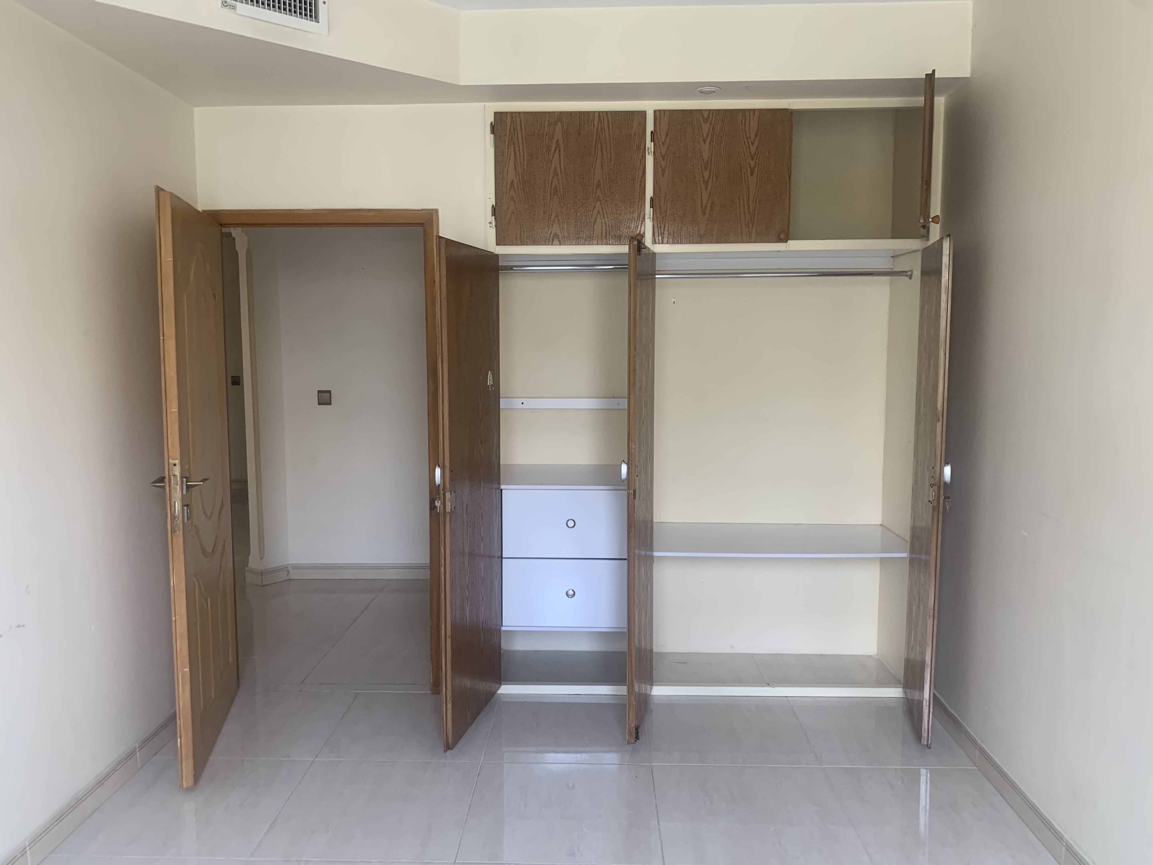 اجاره آپارتمان 105 متر دروس فول امکانات