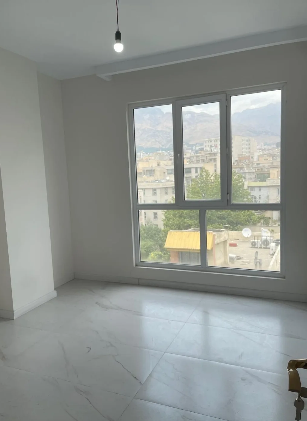 فروش آپارتمان 100 متر پاسداران ویو مشجر