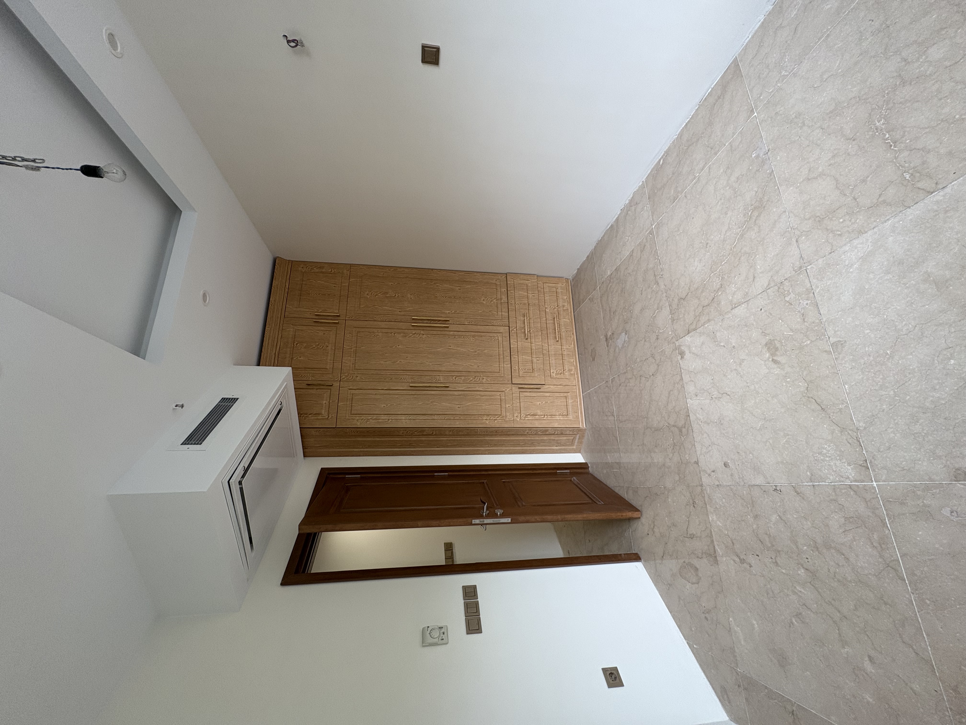 فروش آپارتمان 115 متر جهانتاب آریای شرقی فول مشاعات