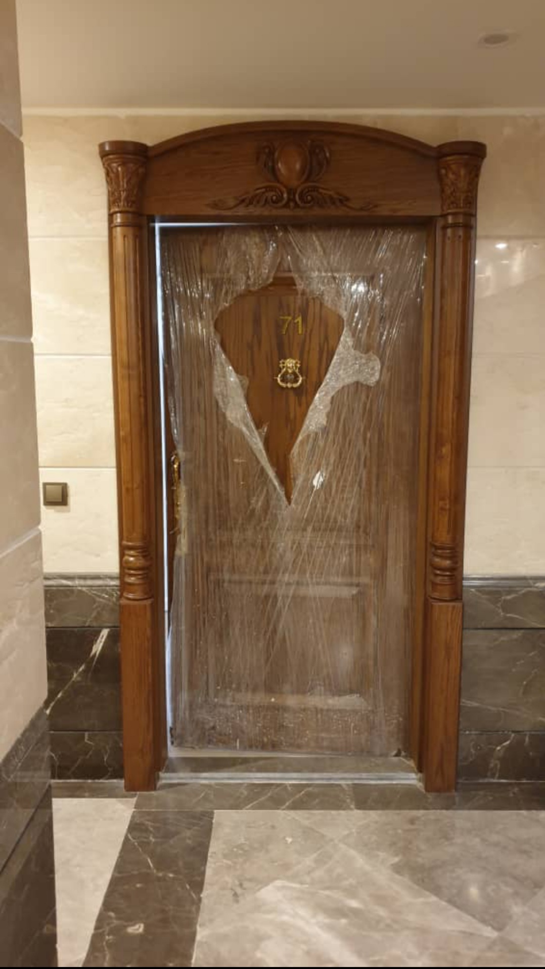 فروش فرمانیه شرقی طبقه هشتم امنیت لوکیشن اول ویو مشجر دسترسی