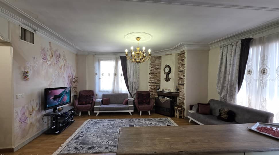 فروش آپارتمان 80 متر اختیاریه با انباری بزرگ