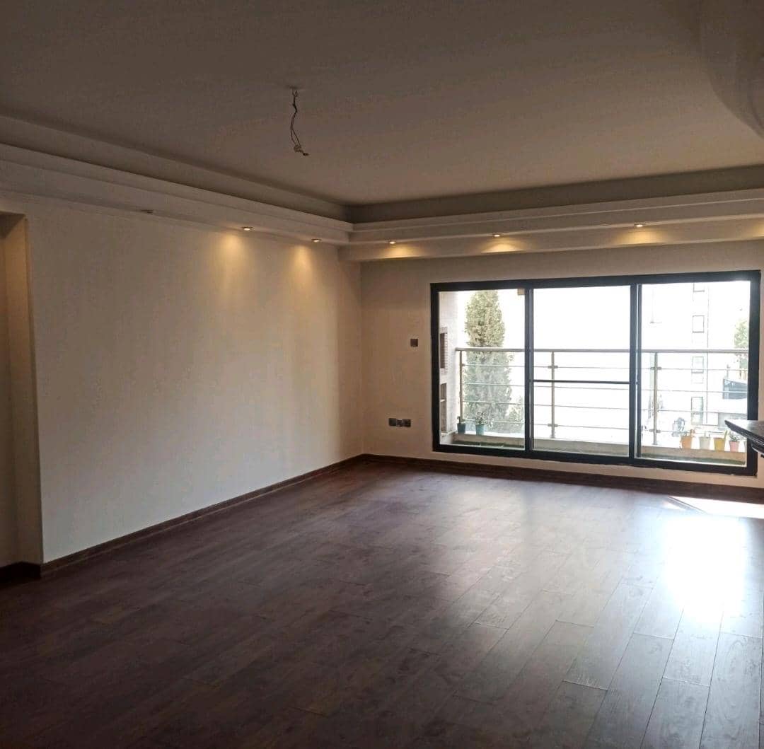 فروش 150 متر آپارتمان قلب منظریه کوچه دنج غرق نور دو جهت