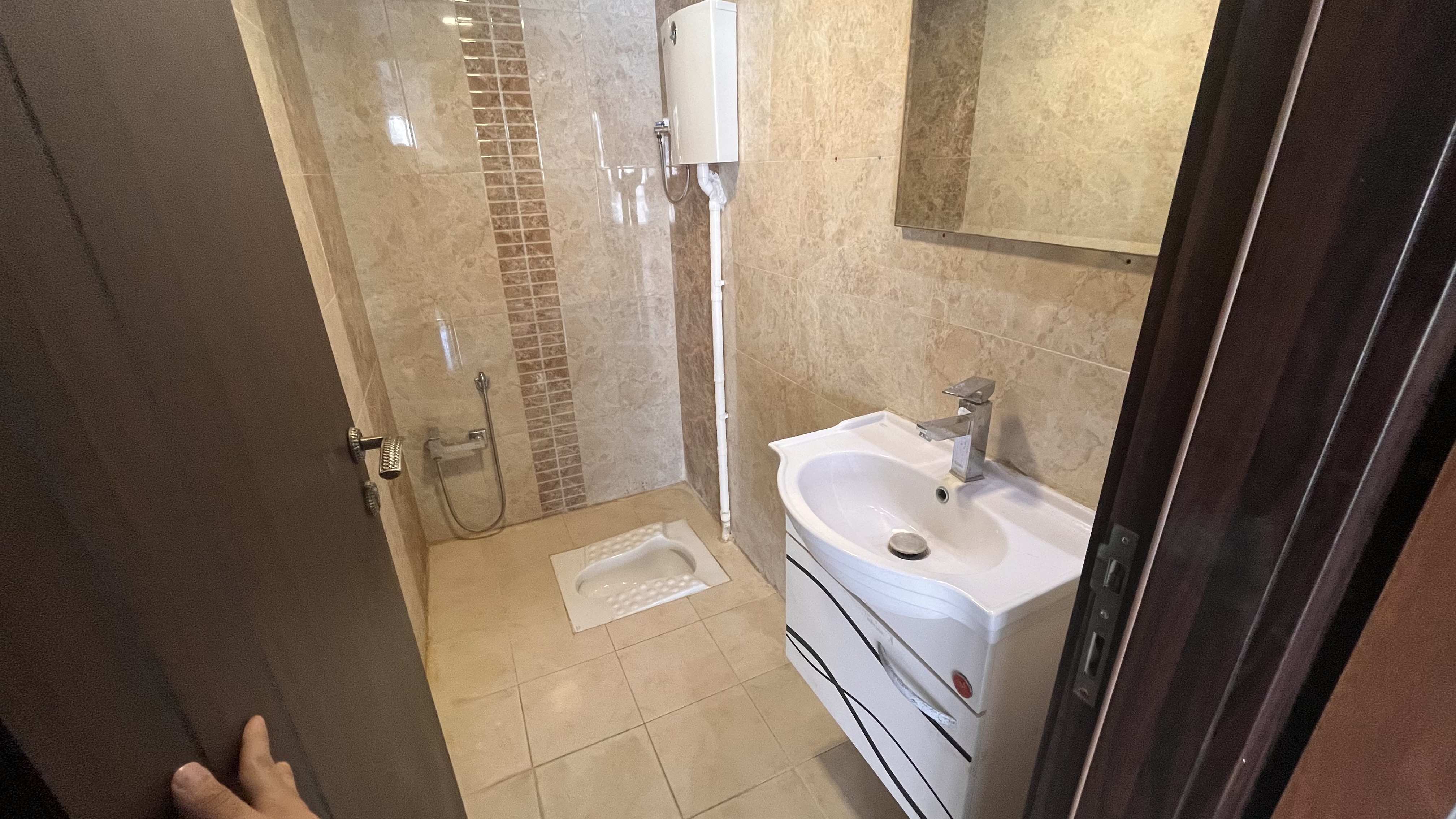 اجاره آپارتمان 150متر هروی فول امکانات