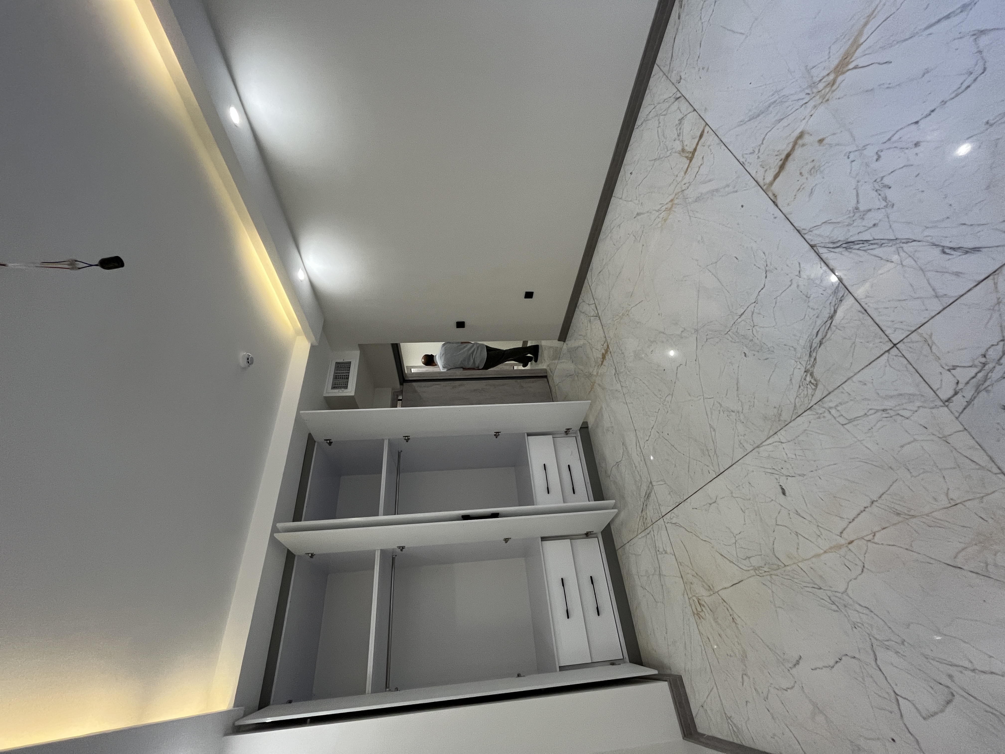 اجاره آپارتمان 124 متری نوساز فول امکانات تاپ لوکیشن