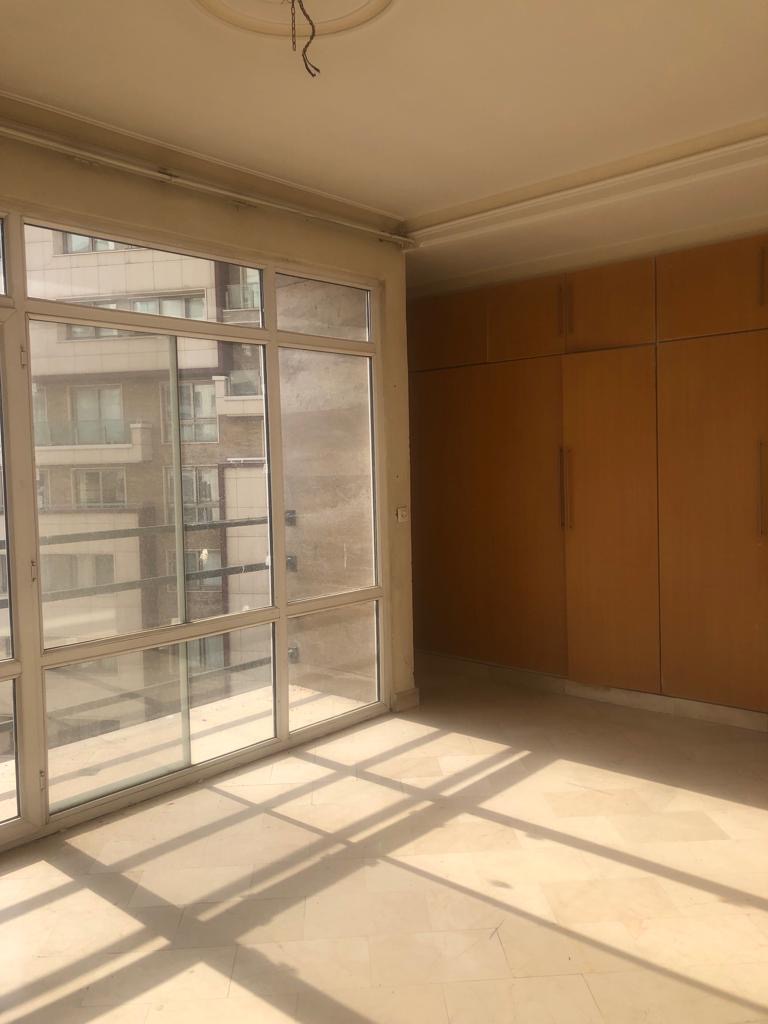 فروش آپارتمان 180 متر نیاوران