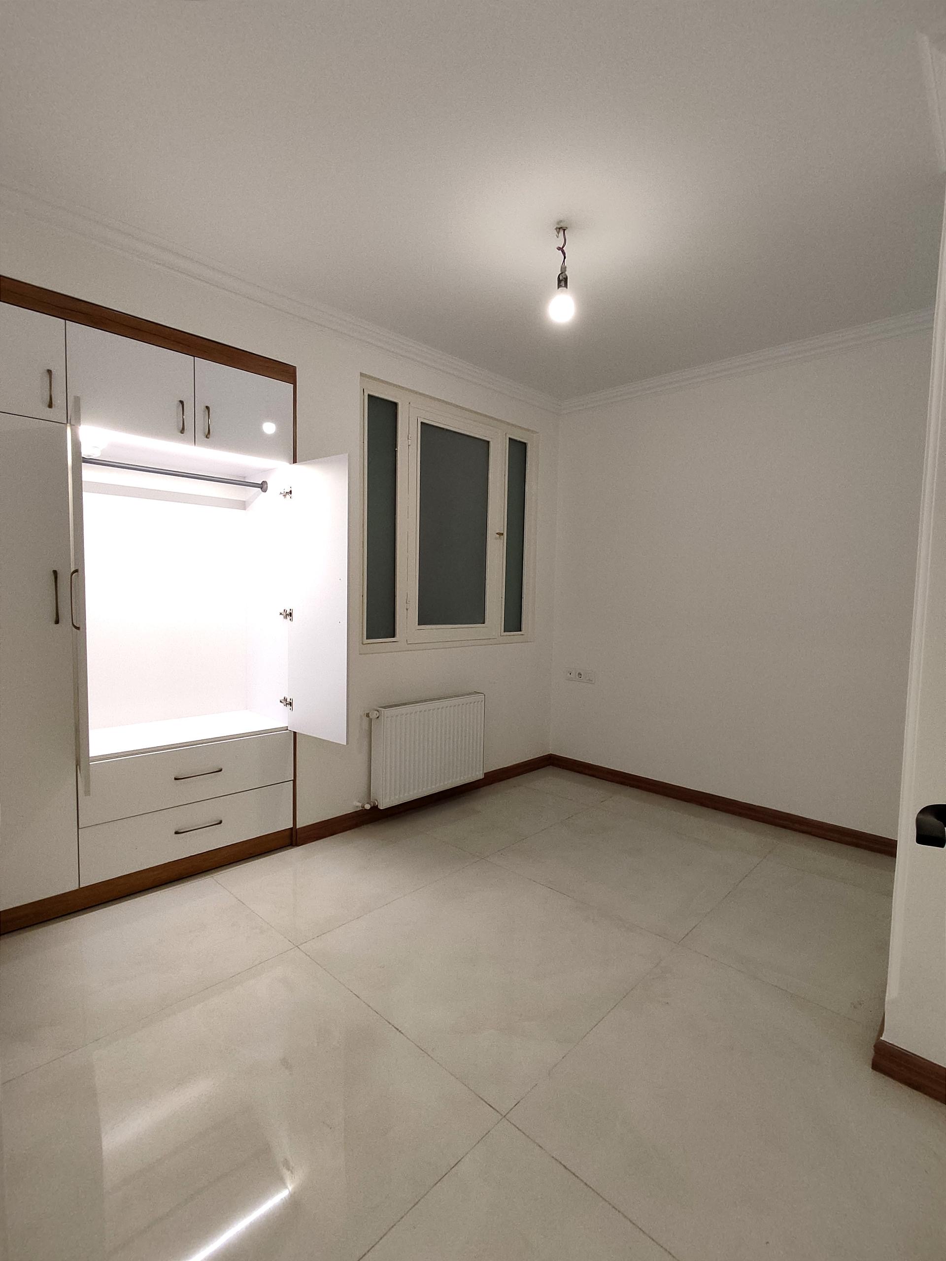 رهن آپارتمان 160 متری 3 خواب 1 مستر نیاوران