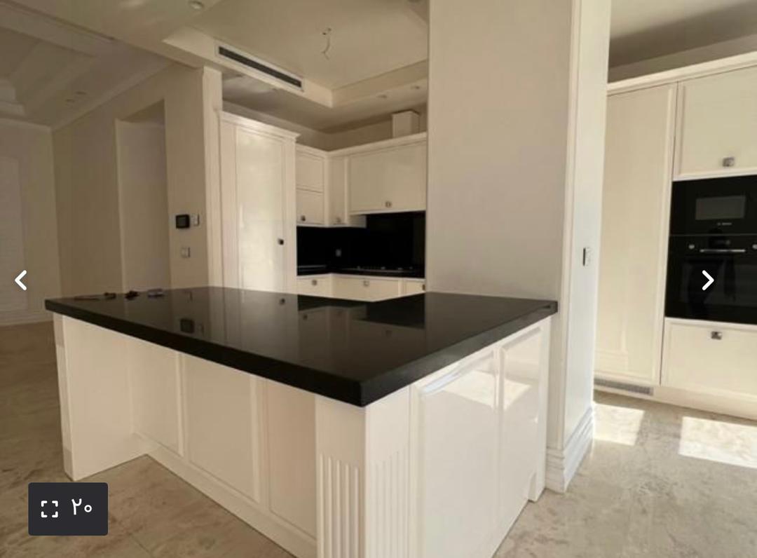 فروش آپارتمان فرمانیه 200 متر 3 خواب برج باغ