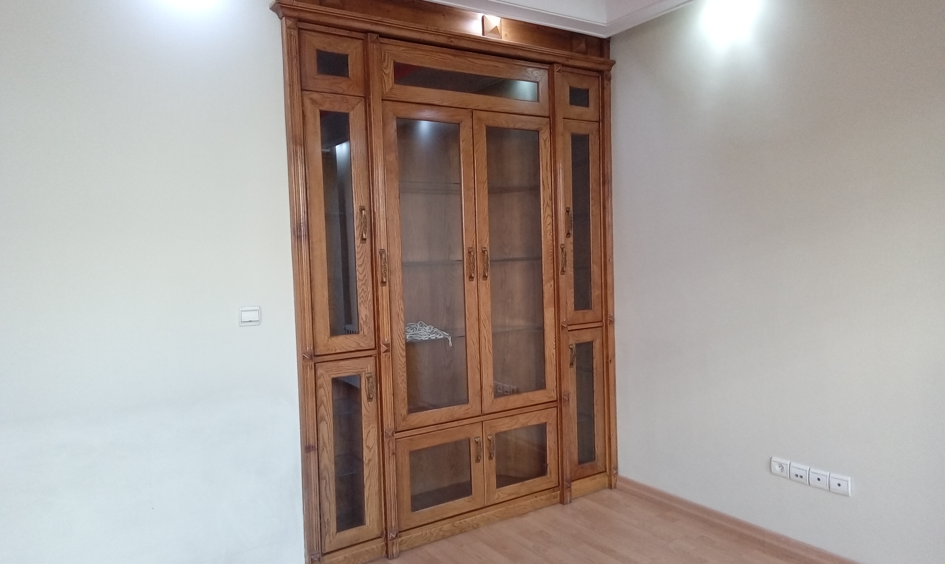 200متر / 3خواب/ دروس