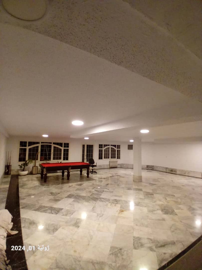 اجاره آپارتمان 180 متر نیاوران 3 خواب شمال کاخ