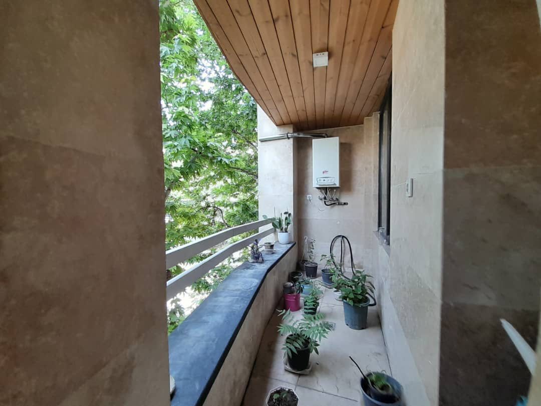 فروش آپارتمان 190 متر نیاوران  بازسازی شده دارای قدرالسهم