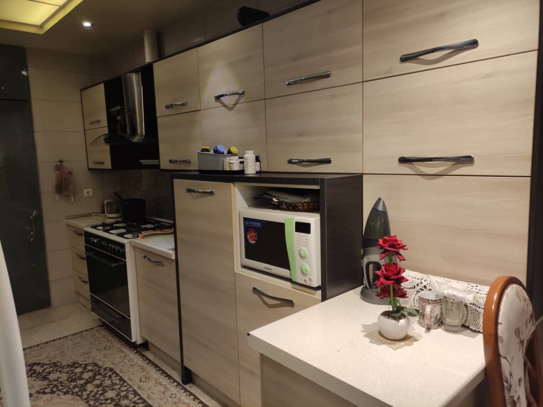 فروش آپارتمان 123متر اندرزگو 2خواب فول امکانات