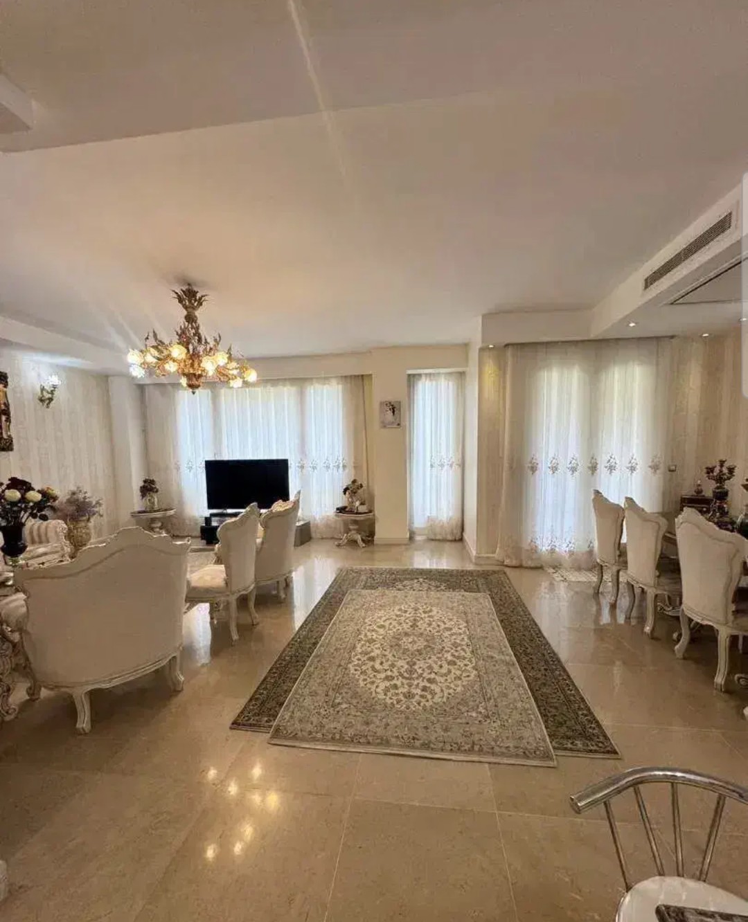 فروش آپارتمان 167متر دروس 2پارکینگ سندی فول مشاعات