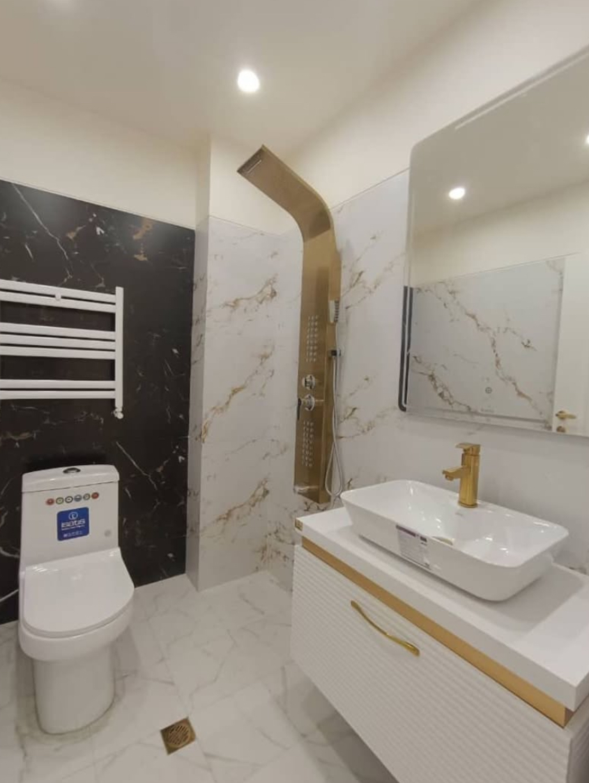 فروش آپارتمان 155 متر منظریه غرق نور مستقیم دیدمشجر