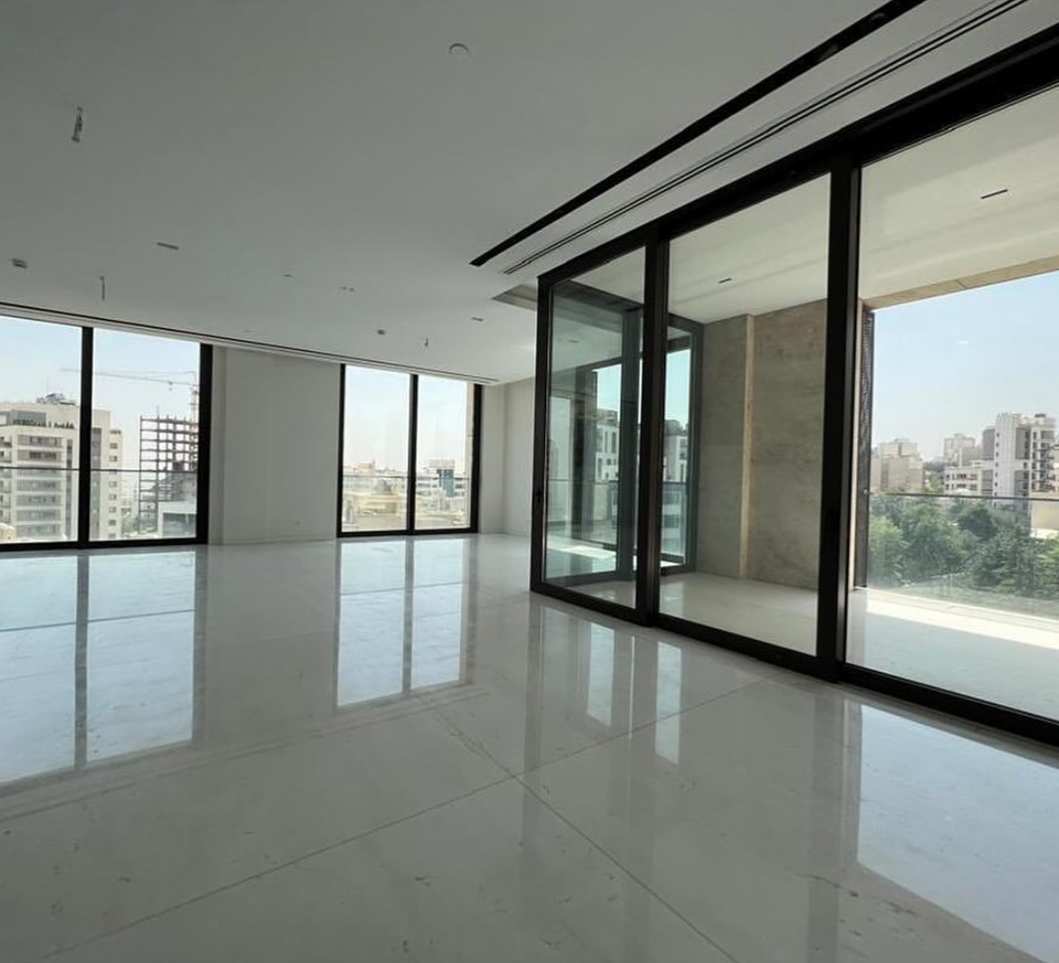 اجاره اپارتمان 240 متر صاحبقرانیه فول مشاعات کلید نخورده