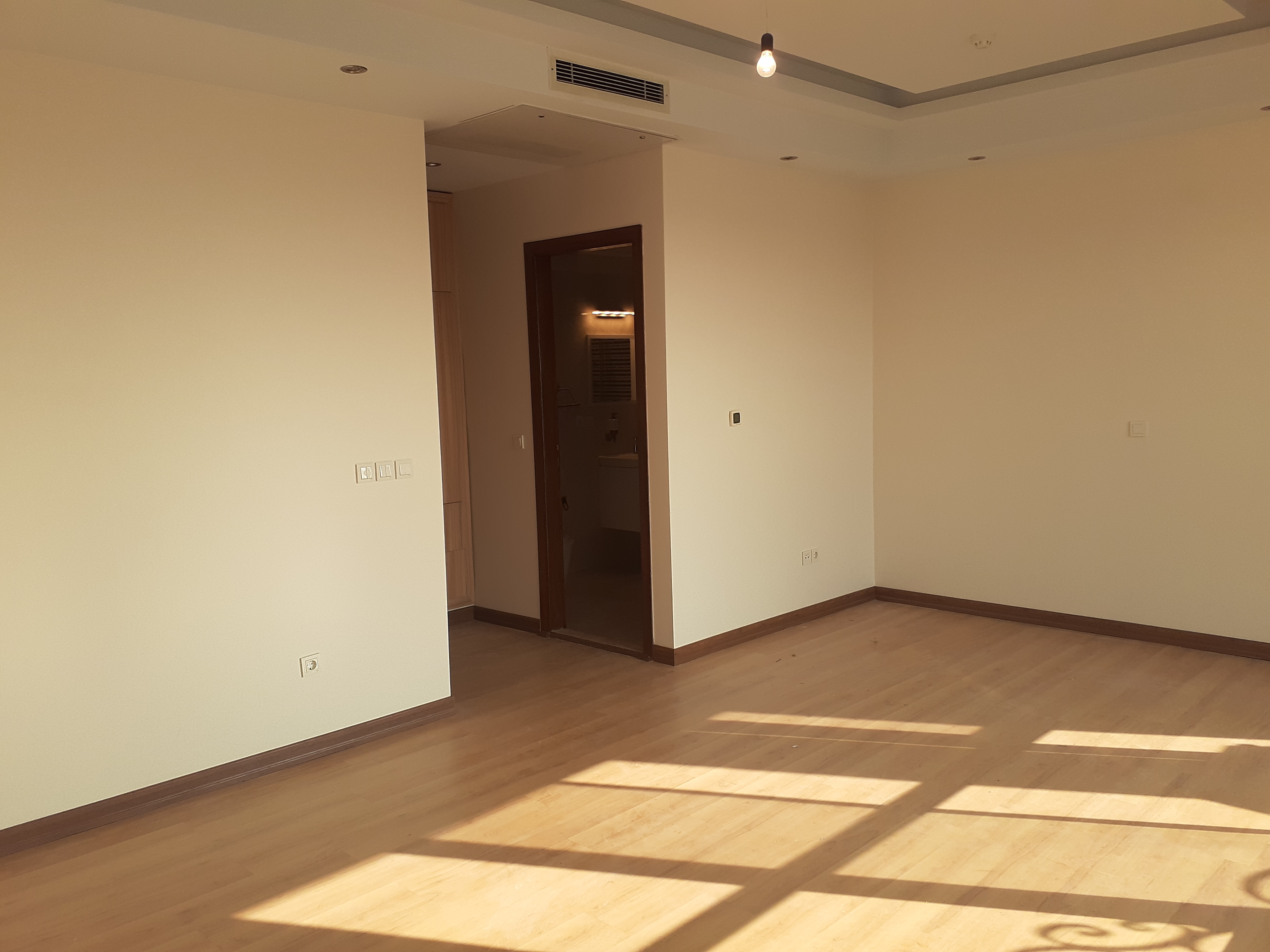 فروش آپارتمان 220 متر دروس فول مشاعات