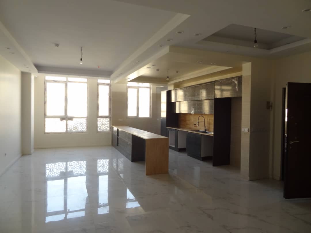 رهن آپارتمان165متری /سه خواب /کلید نخورده