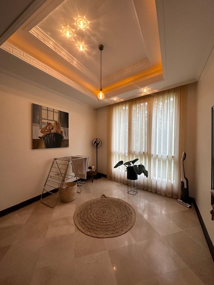 اجاره اپارتمان 150متر نیاوران تاپ لوکیشن فول